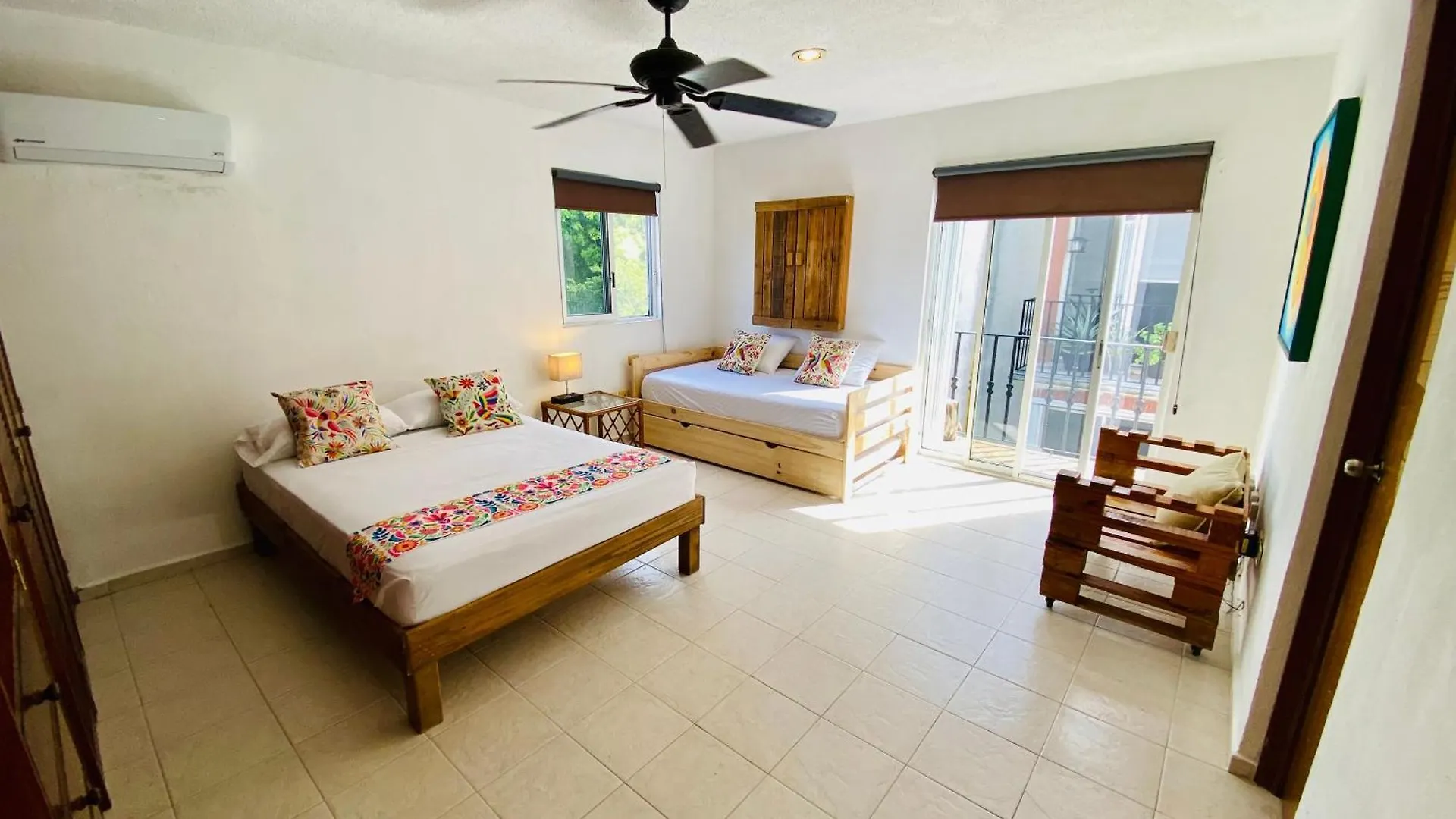 Guest house Aguacatl Cozumel Hotel